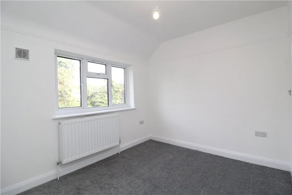 Clyfford Road, Ruislip, HA4, photo 9
