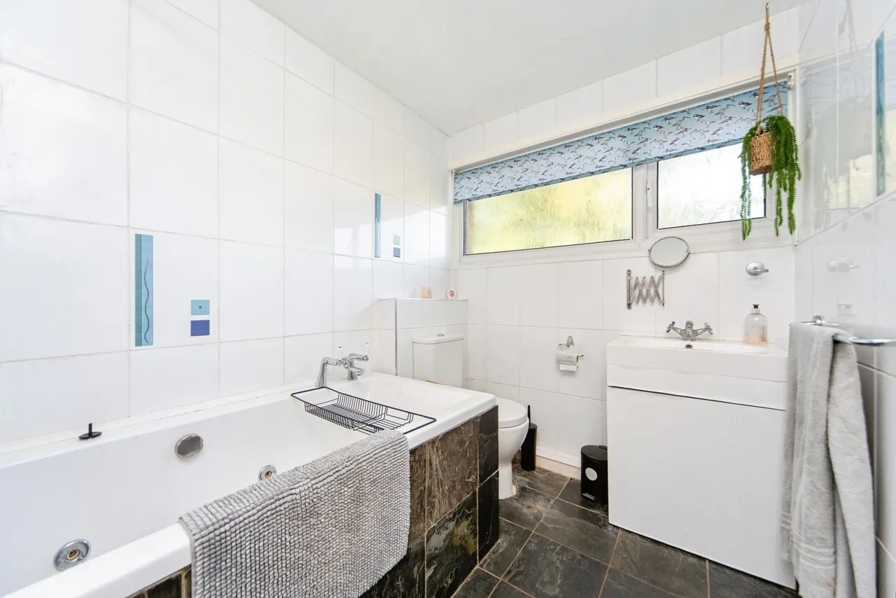 Kent Mews, Prenton, CH43, photo 14