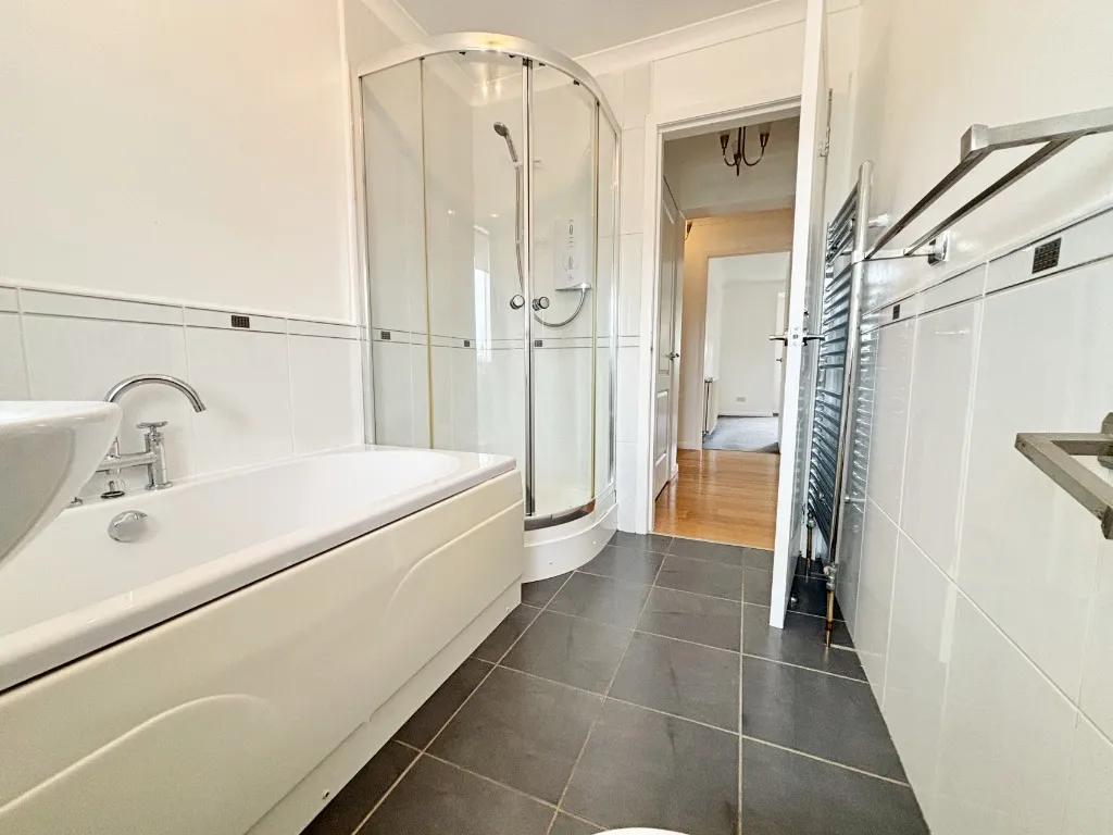 Park View, Strathaven, ML10, photo 12