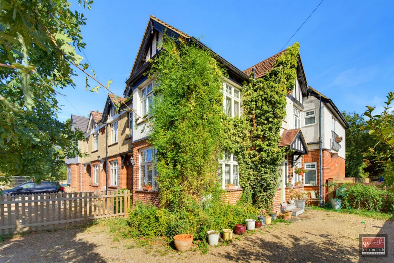 Short Lane, Stanwell, TW19, photo 20