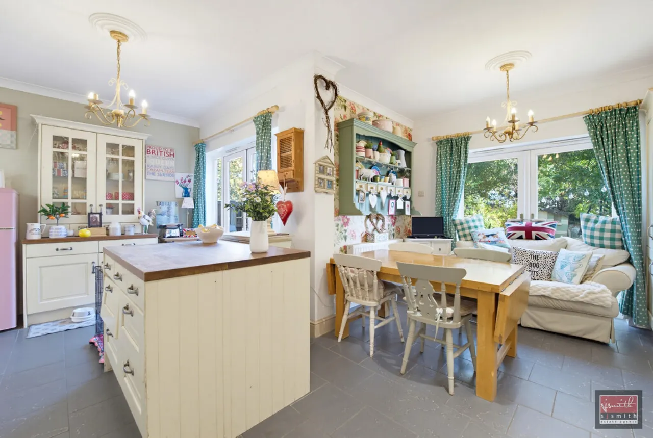 Short Lane, Stanwell, TW19, photo 7