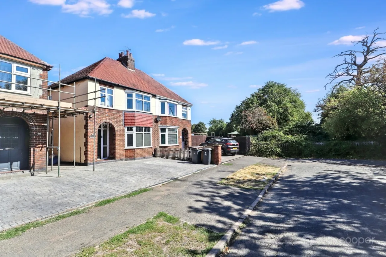 Glenfield Avenue, Weddington, CV10, photo 13