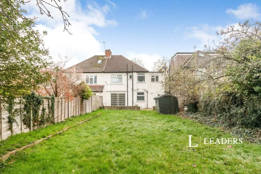 Elgar Avenue, Surbiton, KT5, photo 10