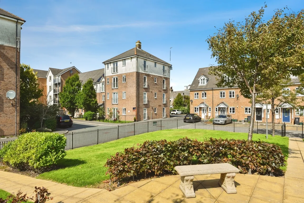 Mears Beck Close, Heysham, LA3, photo 17