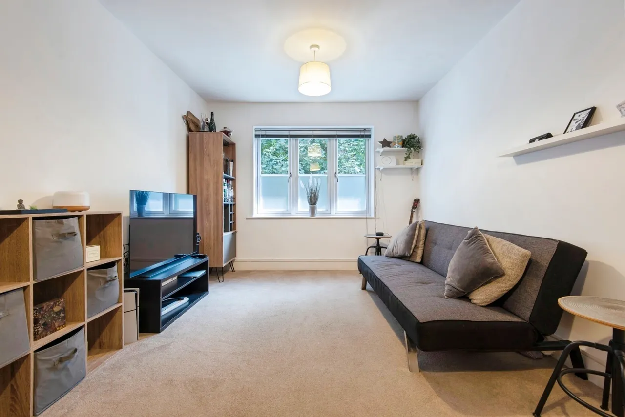 Cadwell Green, Cadwell Lane, Hitchin, Herts, SG4, photo 5