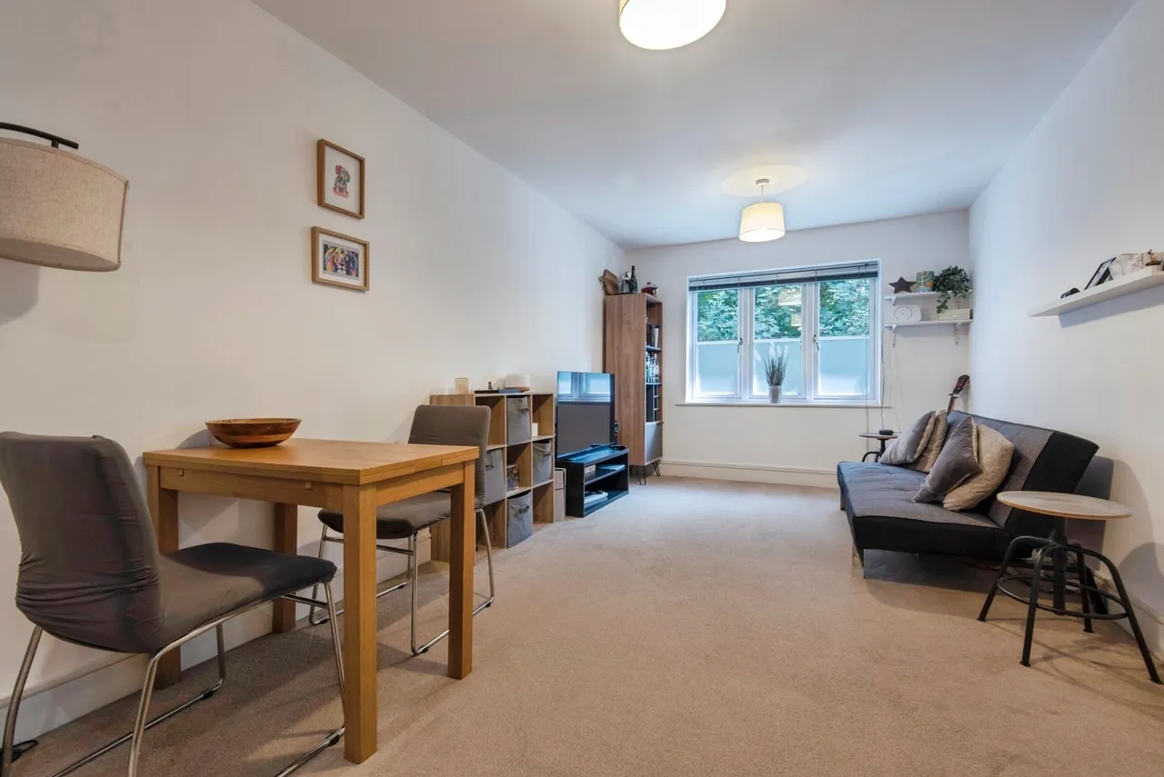 Cadwell Green, Cadwell Lane, Hitchin, Herts, SG4, photo 4