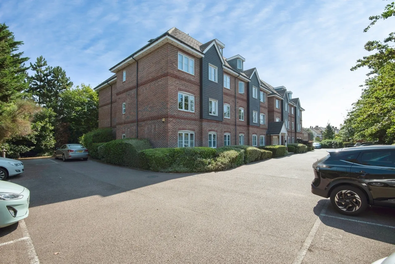 Cadwell Green, Cadwell Lane, Hitchin, Herts, SG4, photo 15