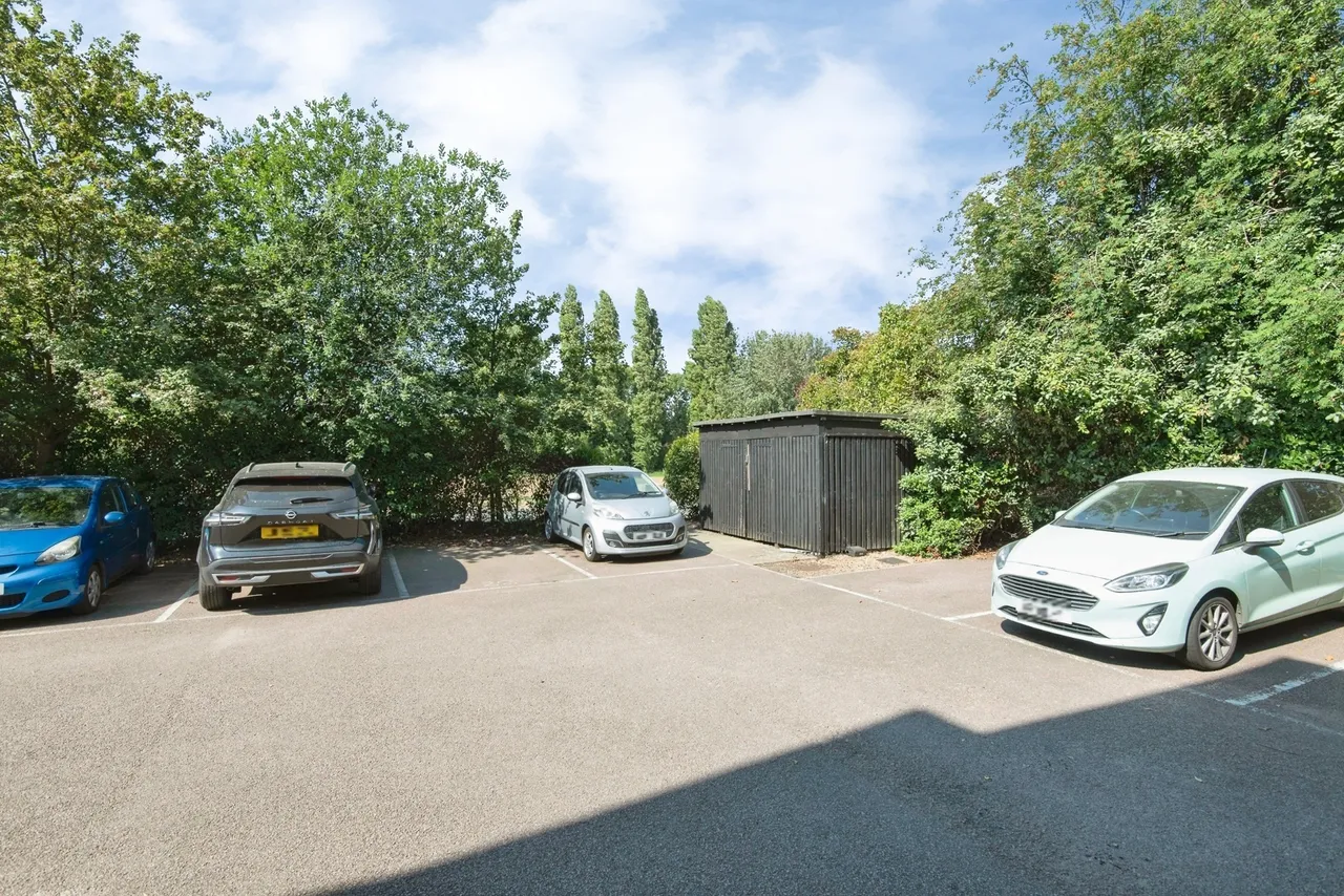 Cadwell Green, Cadwell Lane, Hitchin, Herts, SG4, photo 12
