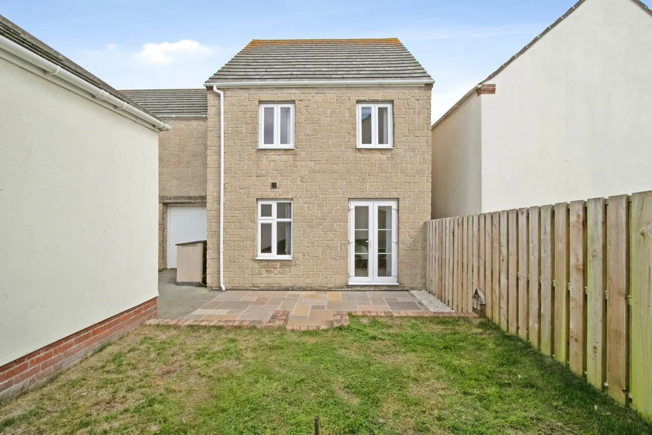 Pasmore Road, Helston, TR13, photo 16