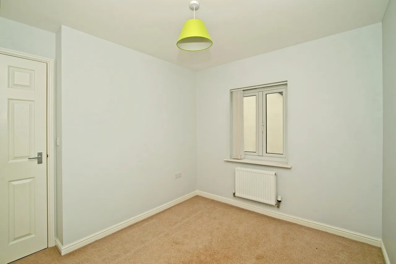Pasmore Road, Helston, TR13, photo 13