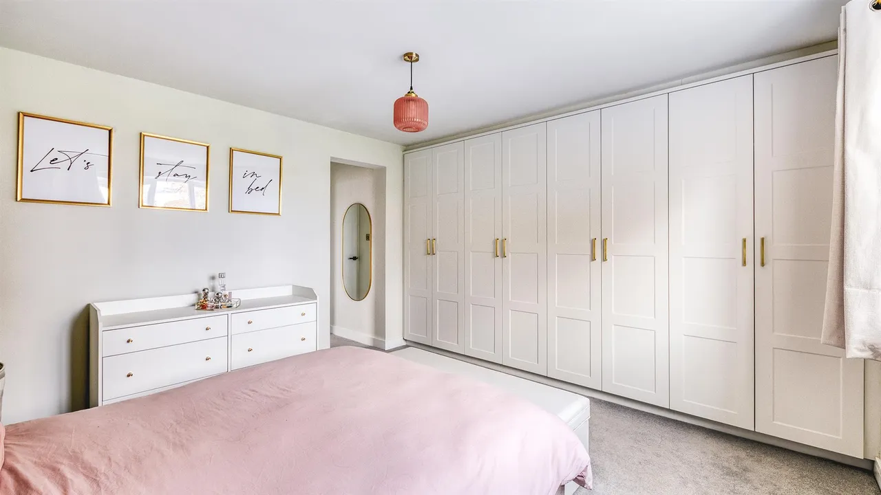 Chatsworth Drive, Tutbury, photo 26