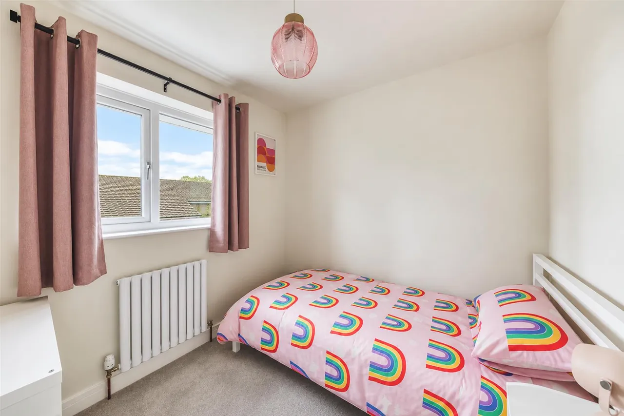 Chatsworth Drive, Tutbury, photo 32