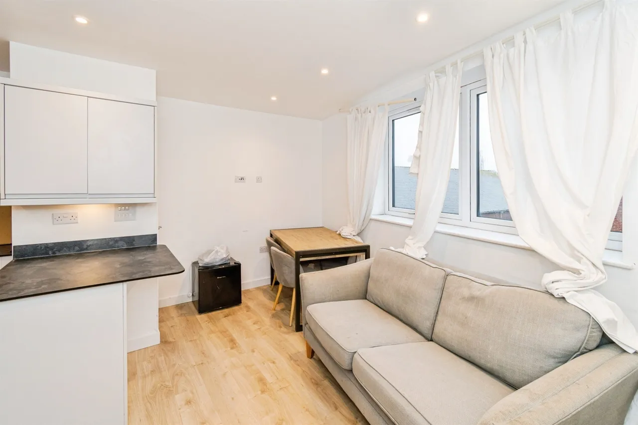 Upper Banister Street, Southampton, SO15, photo 6