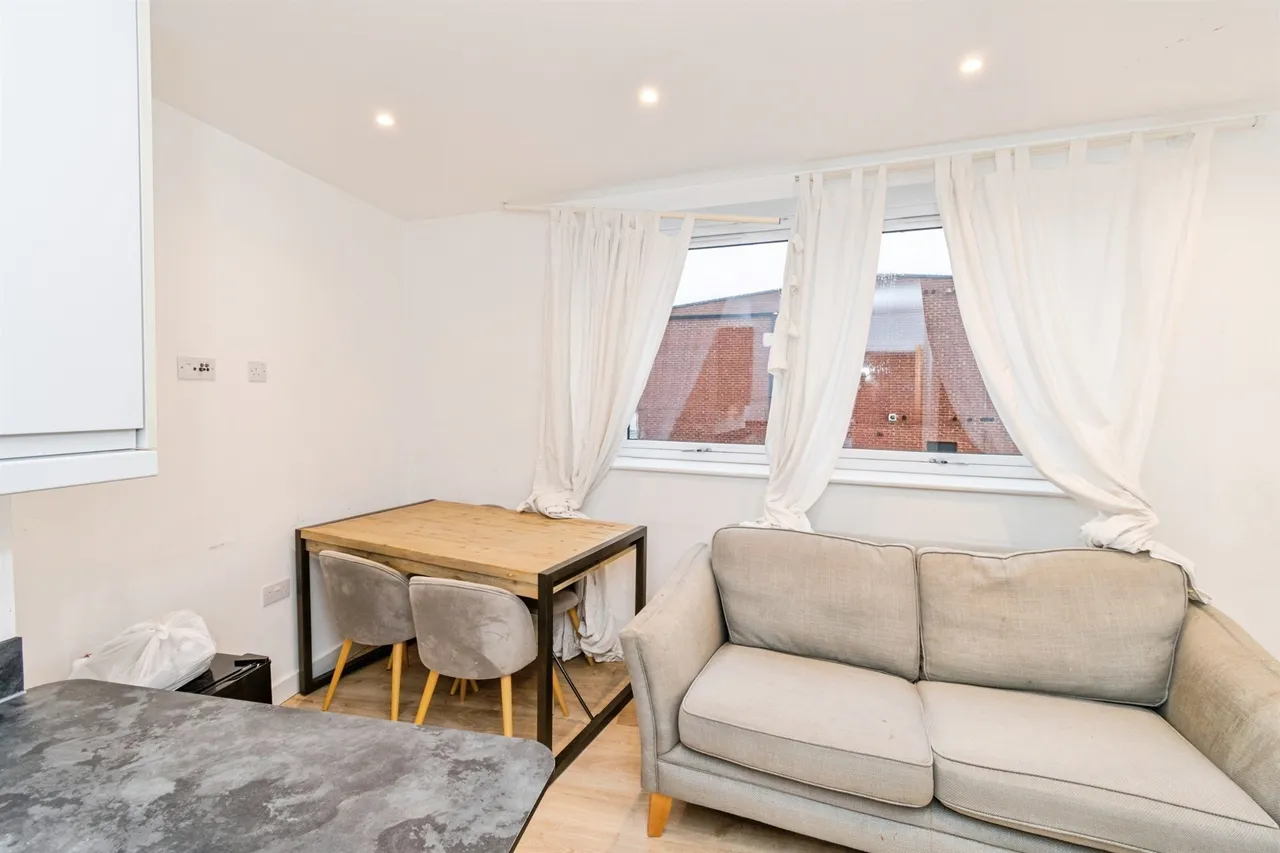 Upper Banister Street, Southampton, SO15, photo 5