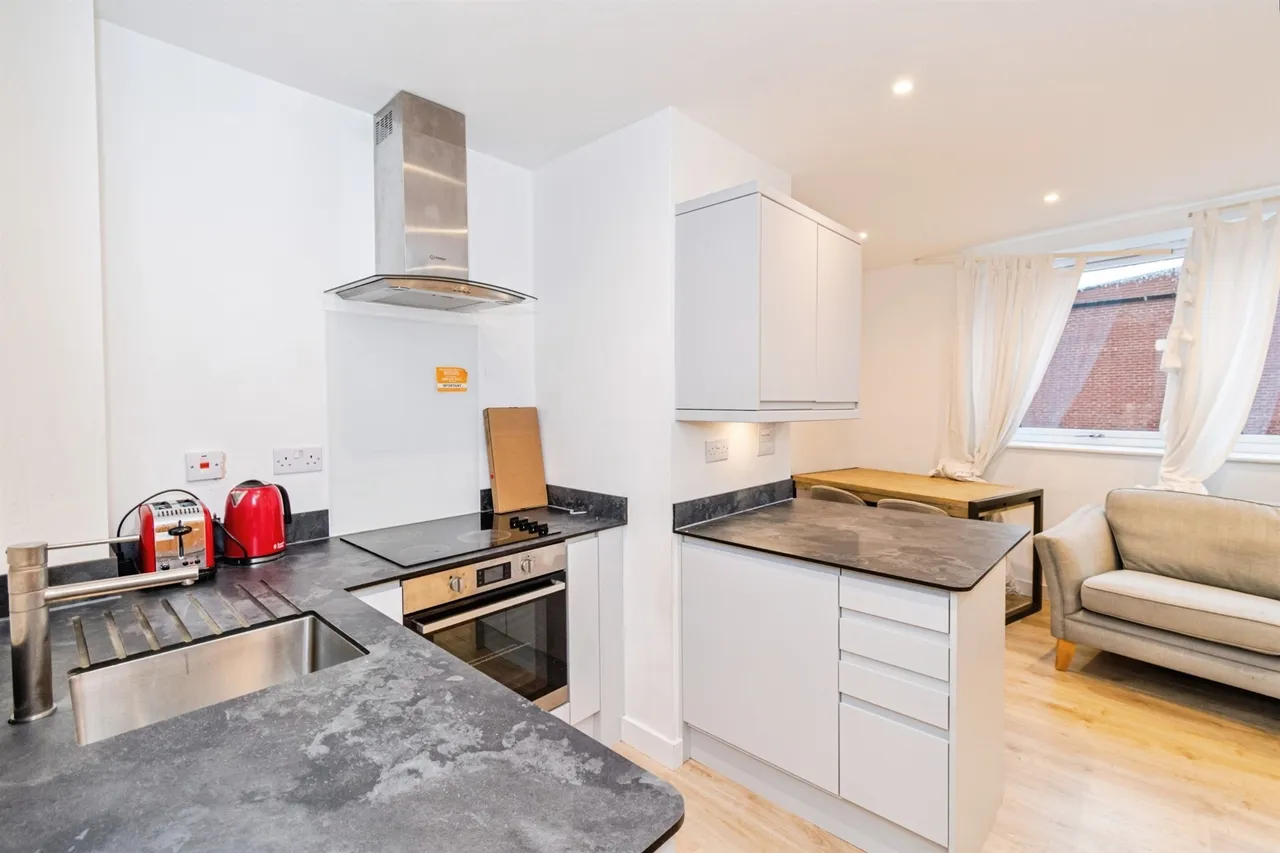 Upper Banister Street, Southampton, SO15, photo 4
