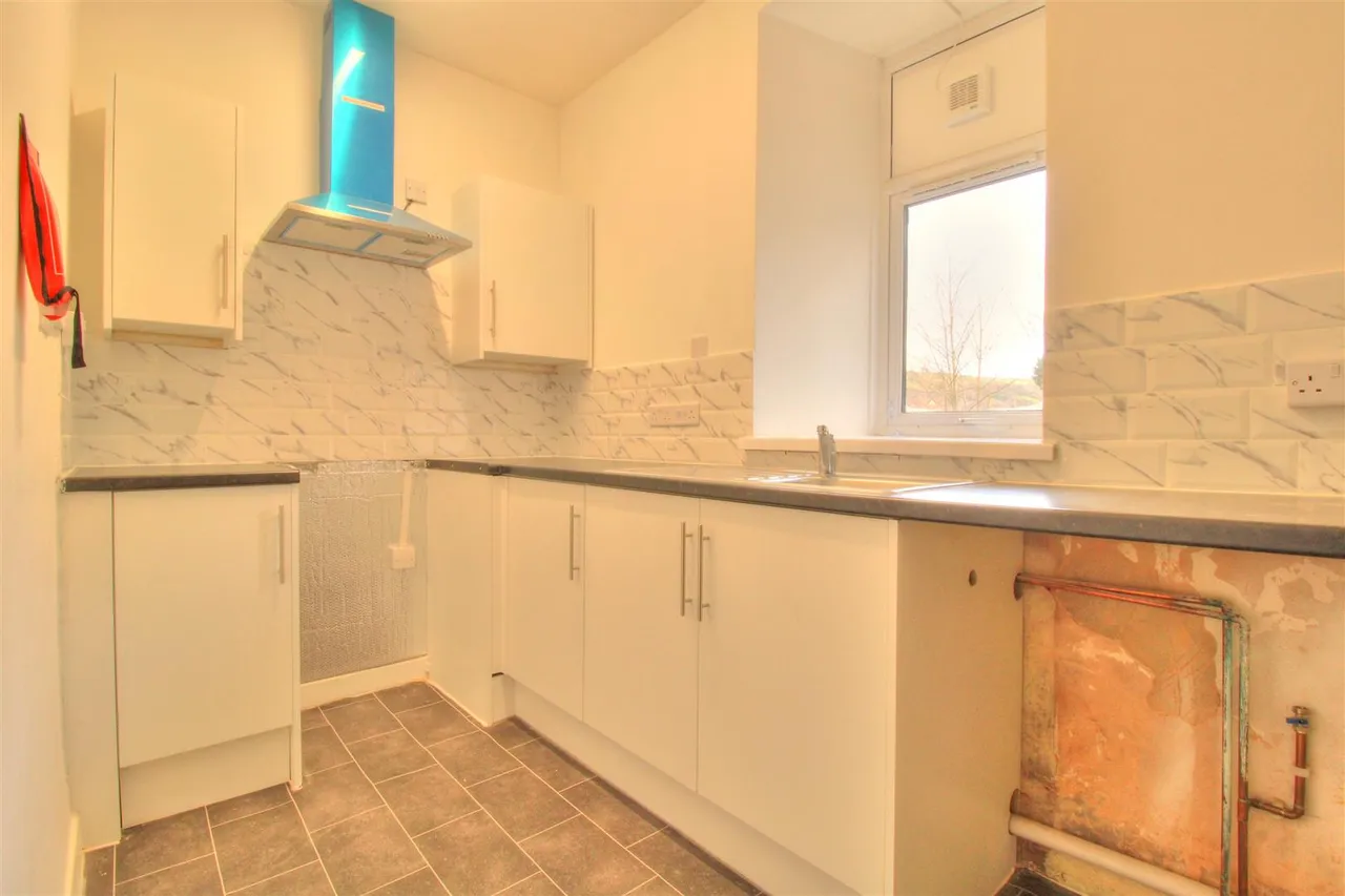 Office Street, Porth, CF39 9AH, photo 5