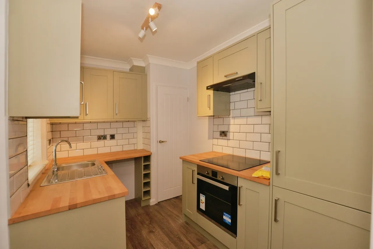 Mill Road, Lydd, Romney Marsh, Kent, TN29, photo 4