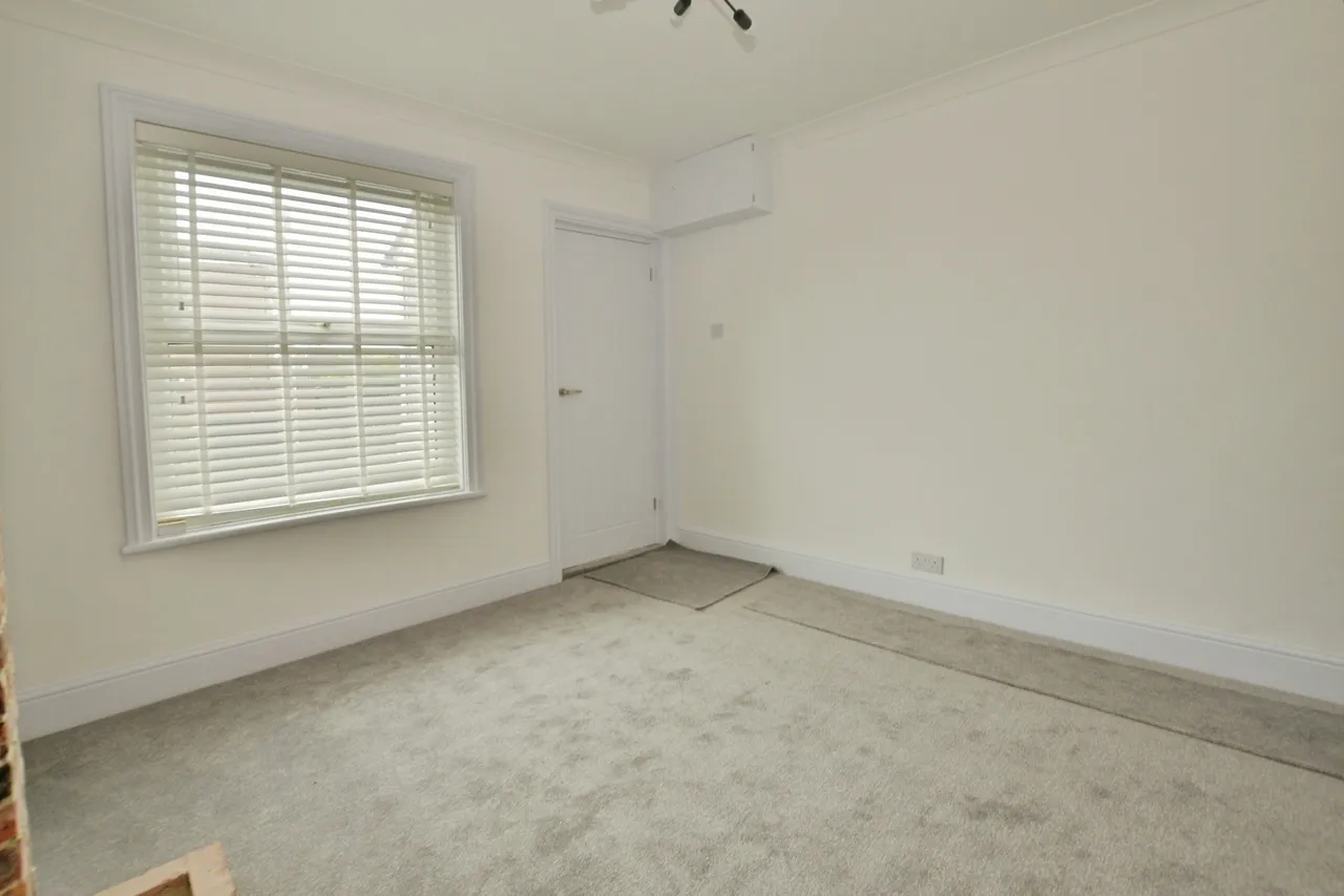 Mill Road, Lydd, Romney Marsh, Kent, TN29, photo 7
