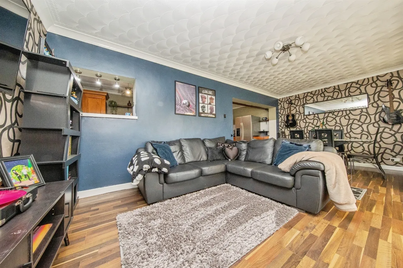 Tudor Green, Clacton-On-Sea, photo 2