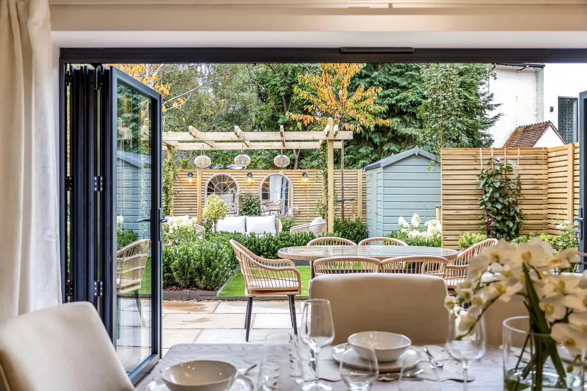 Queenbee Gardens, Weybridge, KT13, photo 4