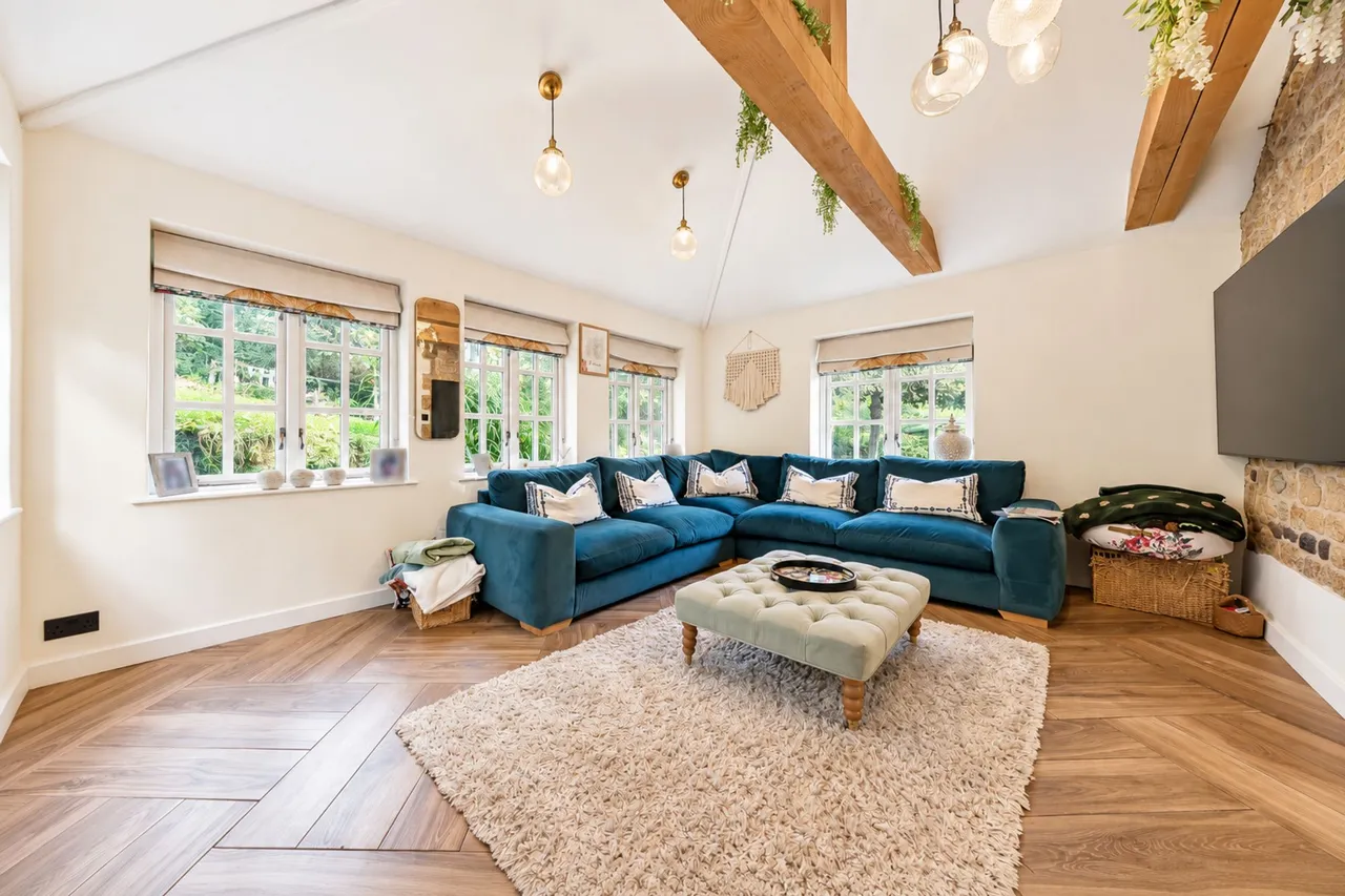 Georges Lane, Storrington, RH20, photo 11
