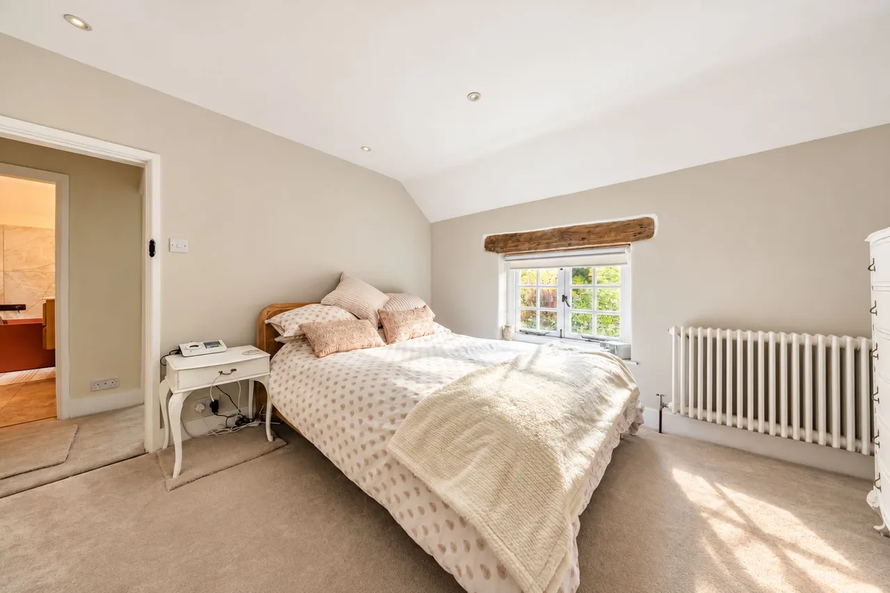 Georges Lane, Storrington, RH20, photo 24