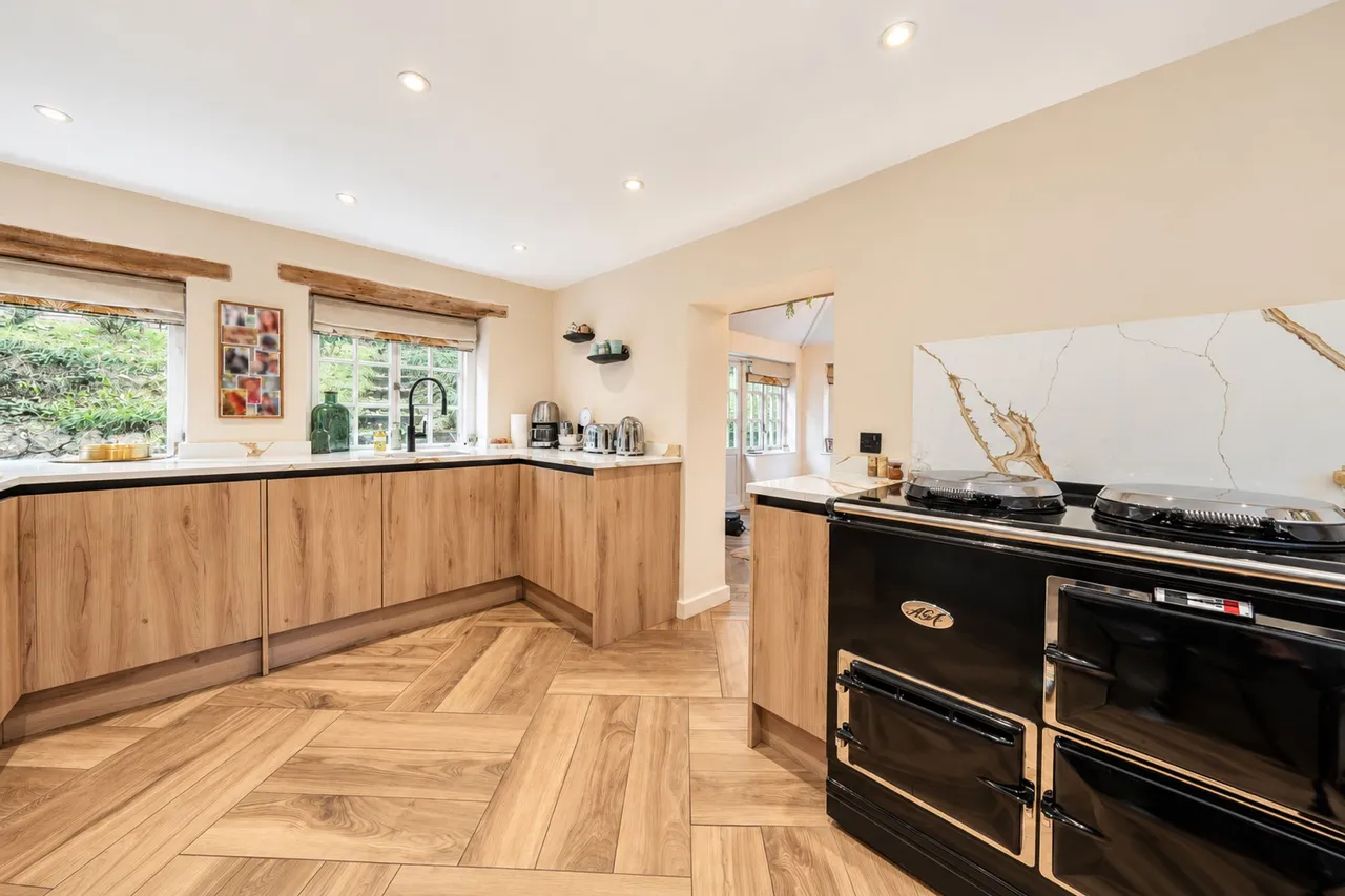 Georges Lane, Storrington, RH20, photo 13