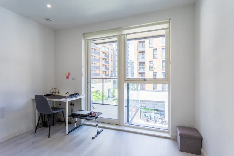 Smithy Lane, Hounslow, TW3, photo 12