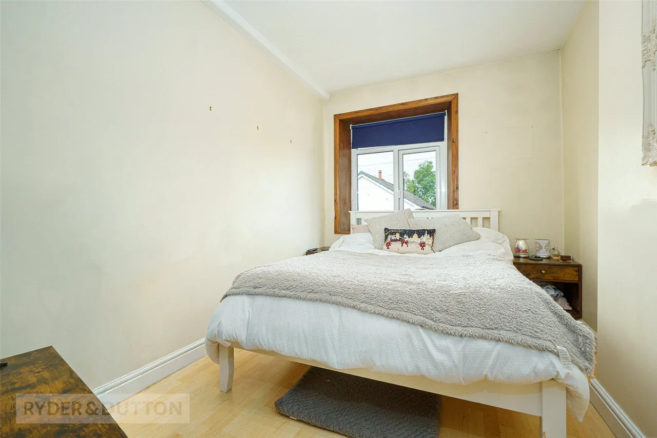 New Mill Road, Honley, HD9, photo 11