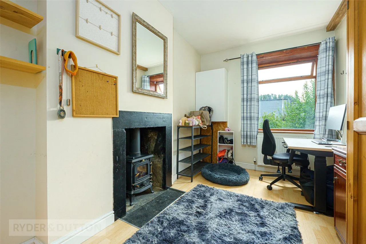 New Mill Road, Honley, HD9, photo 13