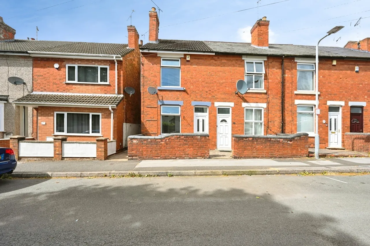 2 bed house for sale — St. Thomas' Avenue, Kirkby-in-Ashfield, Nottingham, Nottinghamshire, NG17