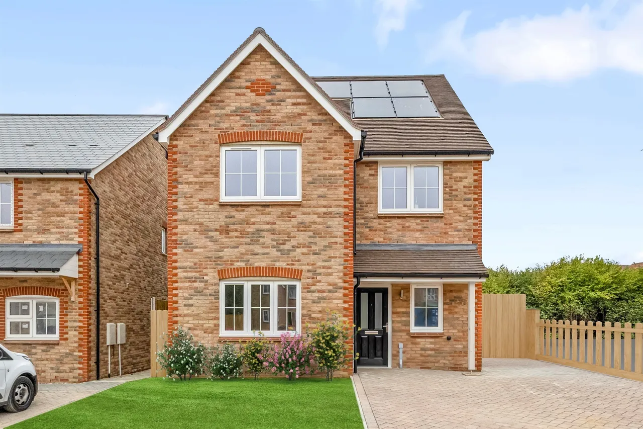 4 bed house for sale — Goldbridge Road, Newick, Lewes