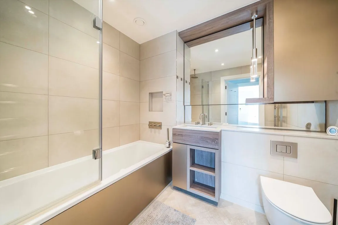Queenshurst Square, KT2, photo 5