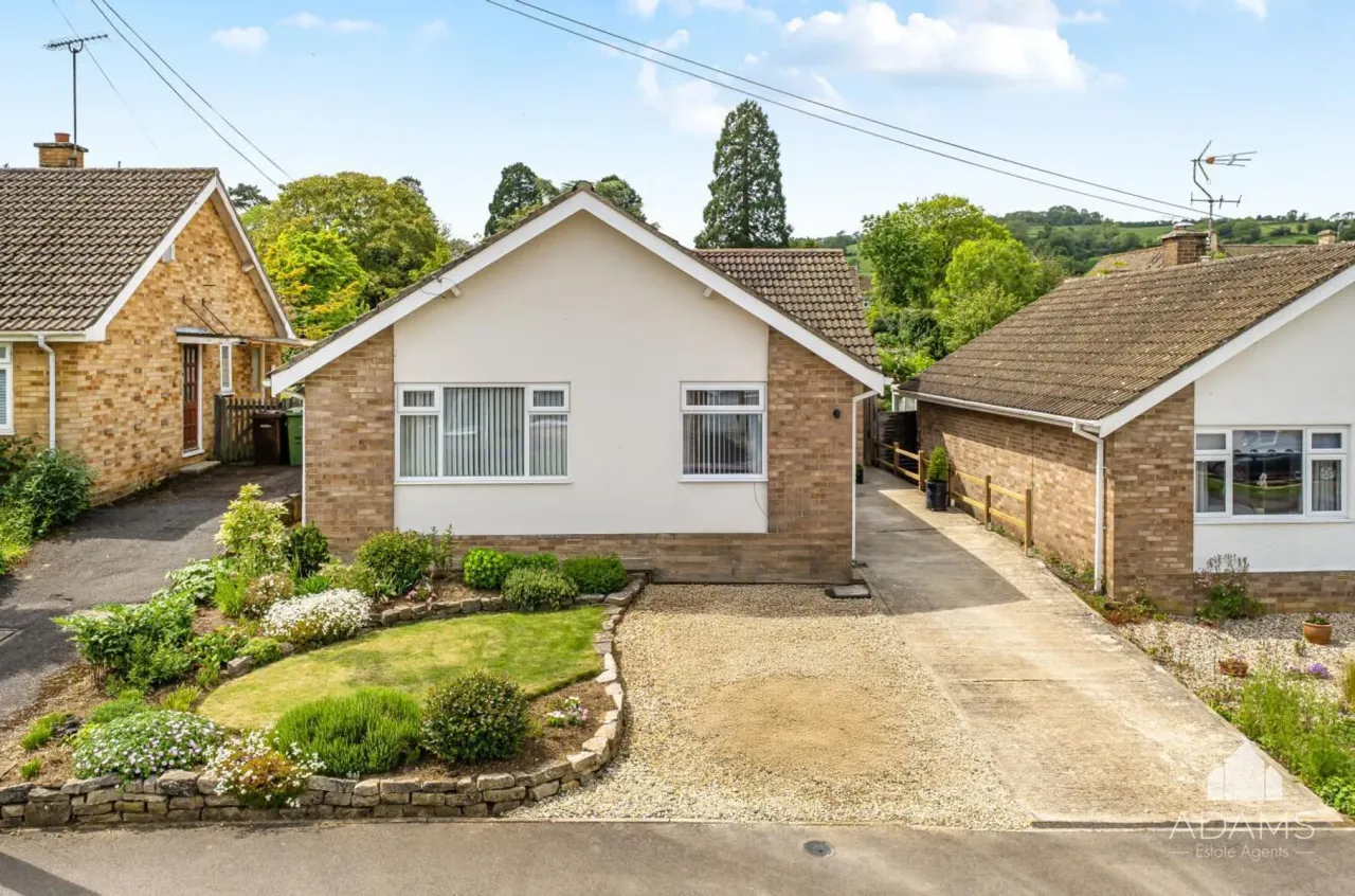 3 bed house for sale — Crispin Road, Winchcombe, Cheltenham