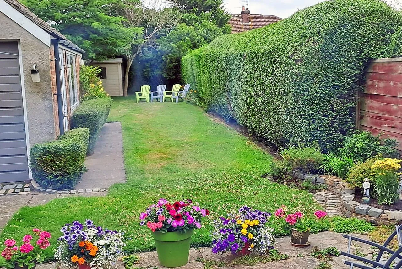Alexander Drive, Timperley, Cheshire WA15 6NH, photo 30