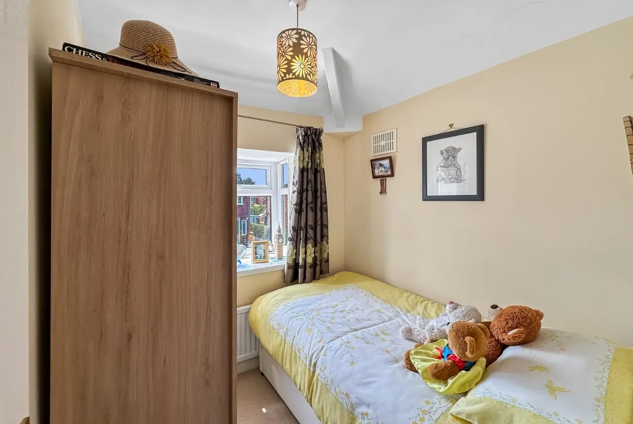 Alexander Drive, Timperley, Cheshire WA15 6NH, photo 12