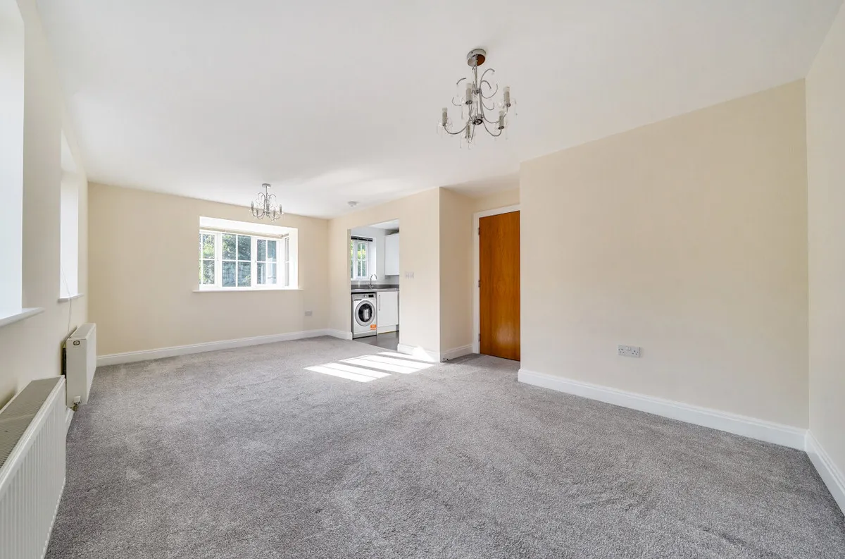 Pulborough, RH20, photo 6