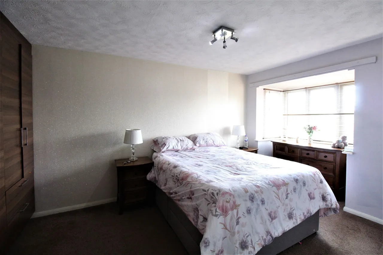 Diamond Close, Grays, Essex, RM16 6PU, photo 7