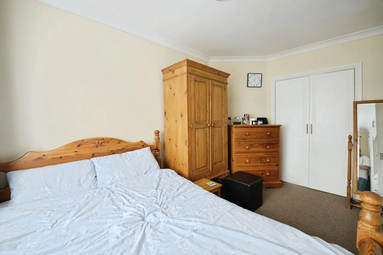 Chelmsford Avenue, Romford, RM5, photo 11