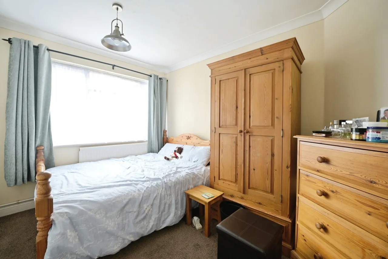 Chelmsford Avenue, Romford, RM5, photo 10