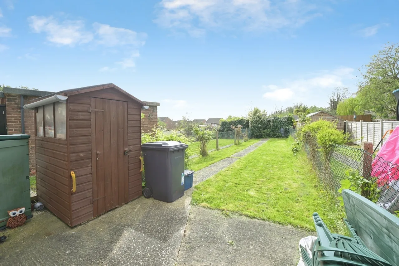 Chelmsford Avenue, Romford, RM5, photo 13