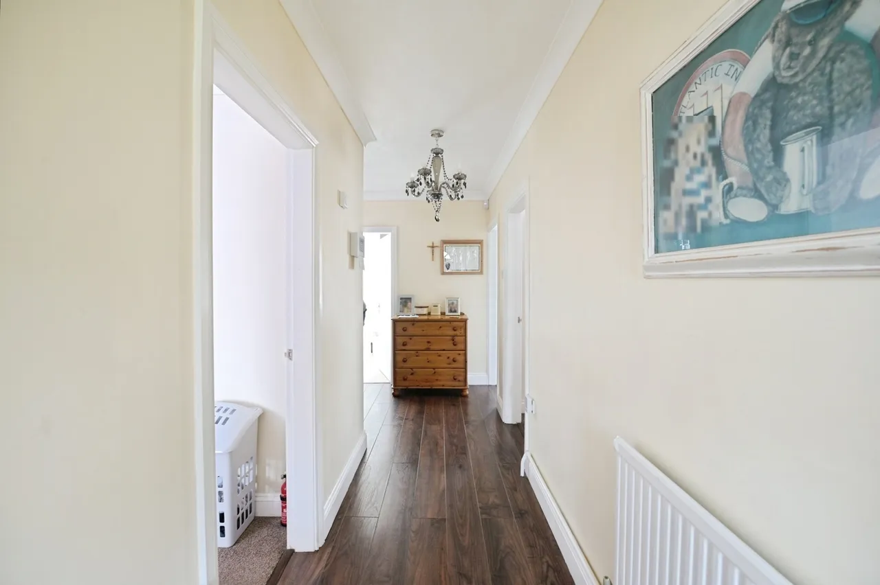 Chelmsford Avenue, Romford, RM5, photo 5