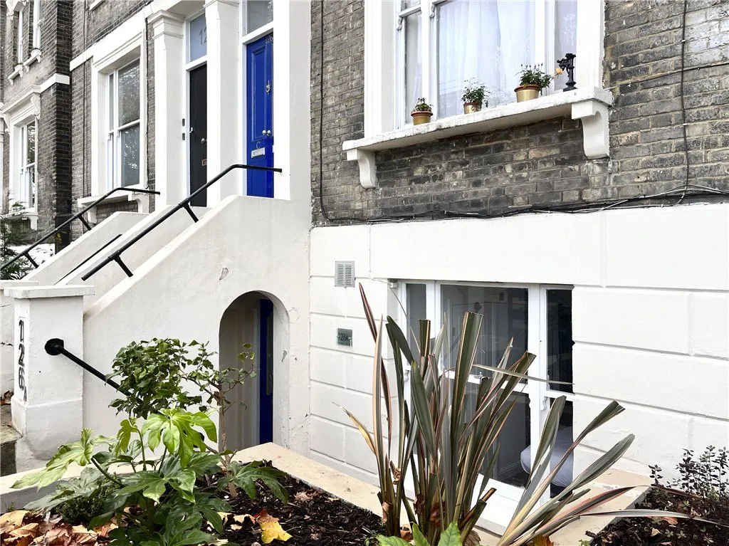 Southwark Park Road, London, SE16, photo 18