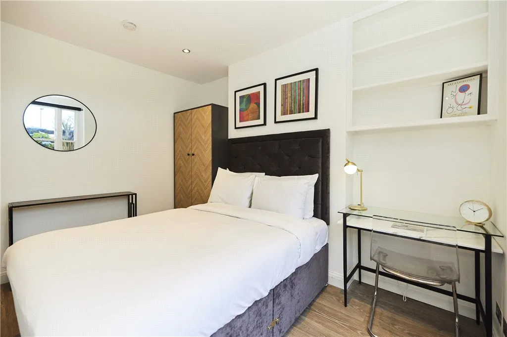 Southwark Park Road, London, SE16, photo 10