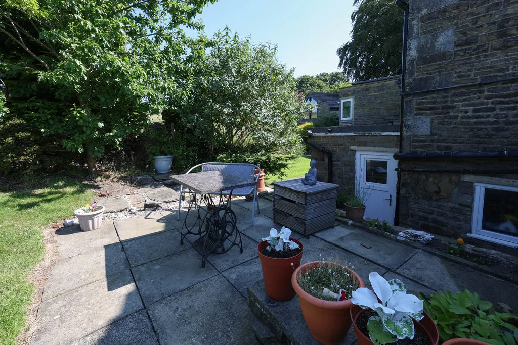 Woodhouse Lane, Rochdale OL12 7TB, photo 16
