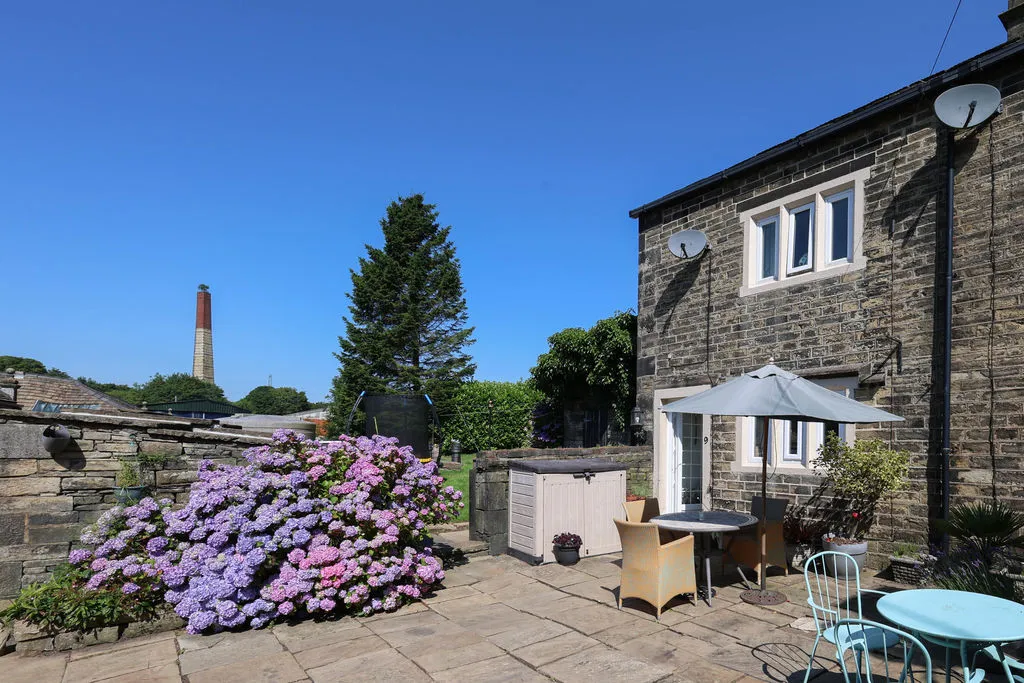 Woodhouse Lane, Rochdale OL12 7TB, photo 24