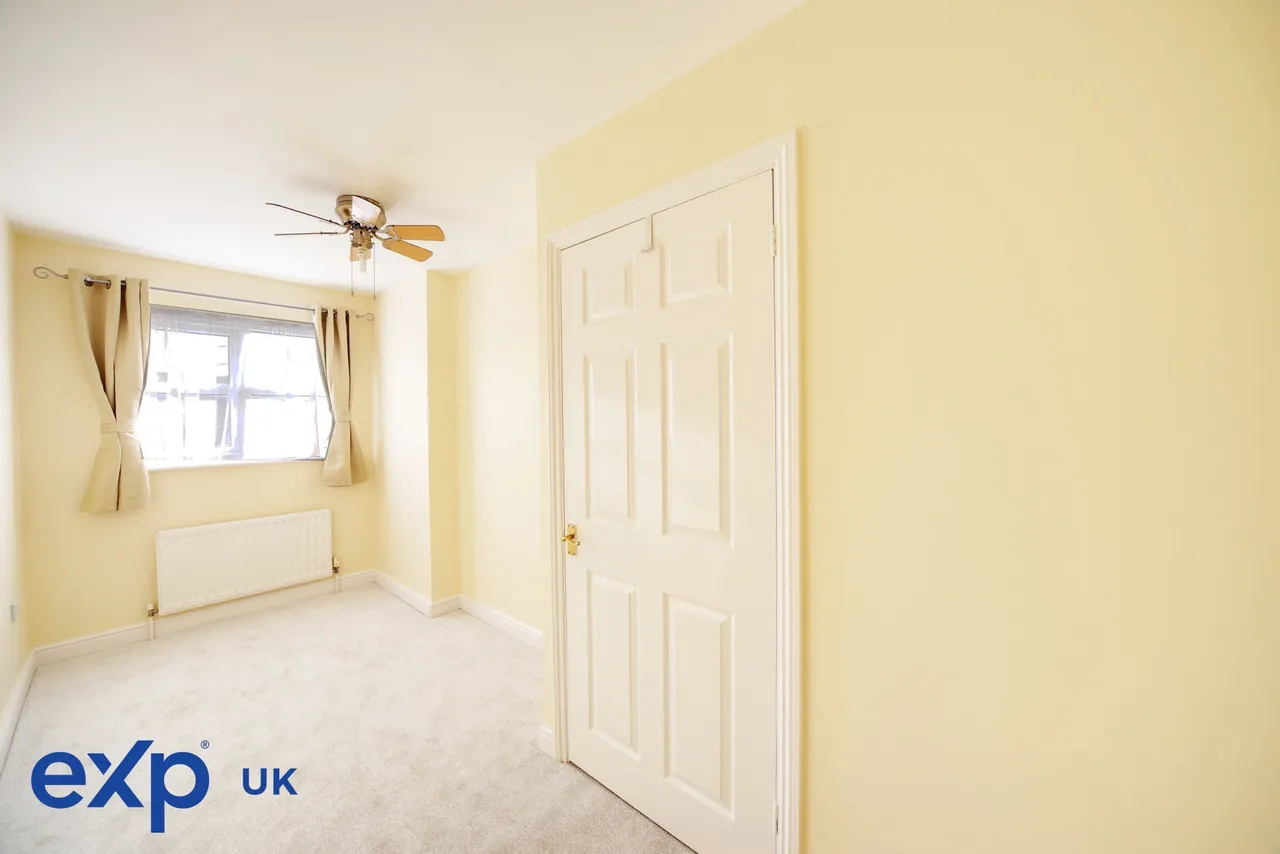Atlantis Close, Barking, IG11 0GH, photo 6