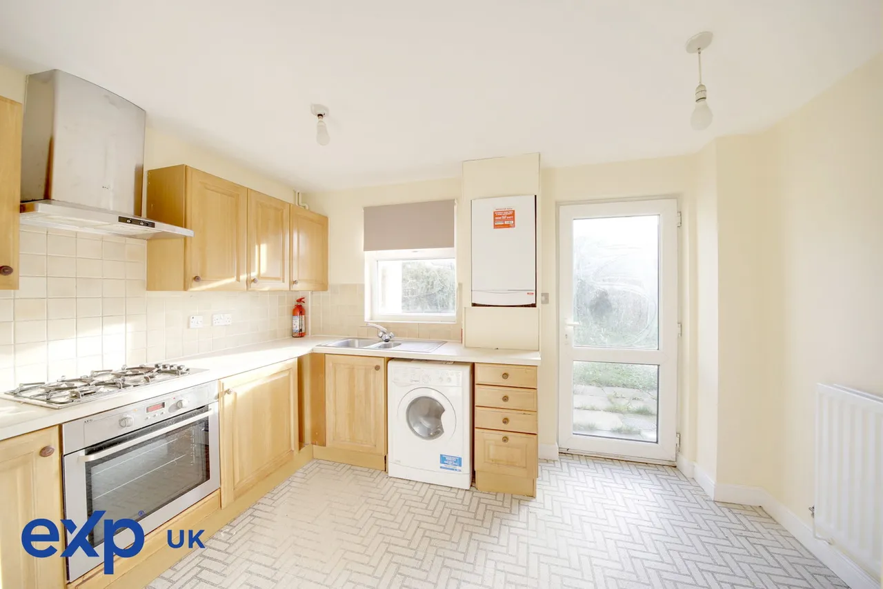 Atlantis Close, Barking, IG11 0GH, photo 8