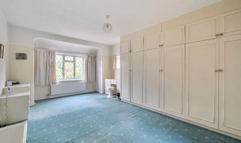 Ewell Downs Road, Epsom, KT17, photo 11