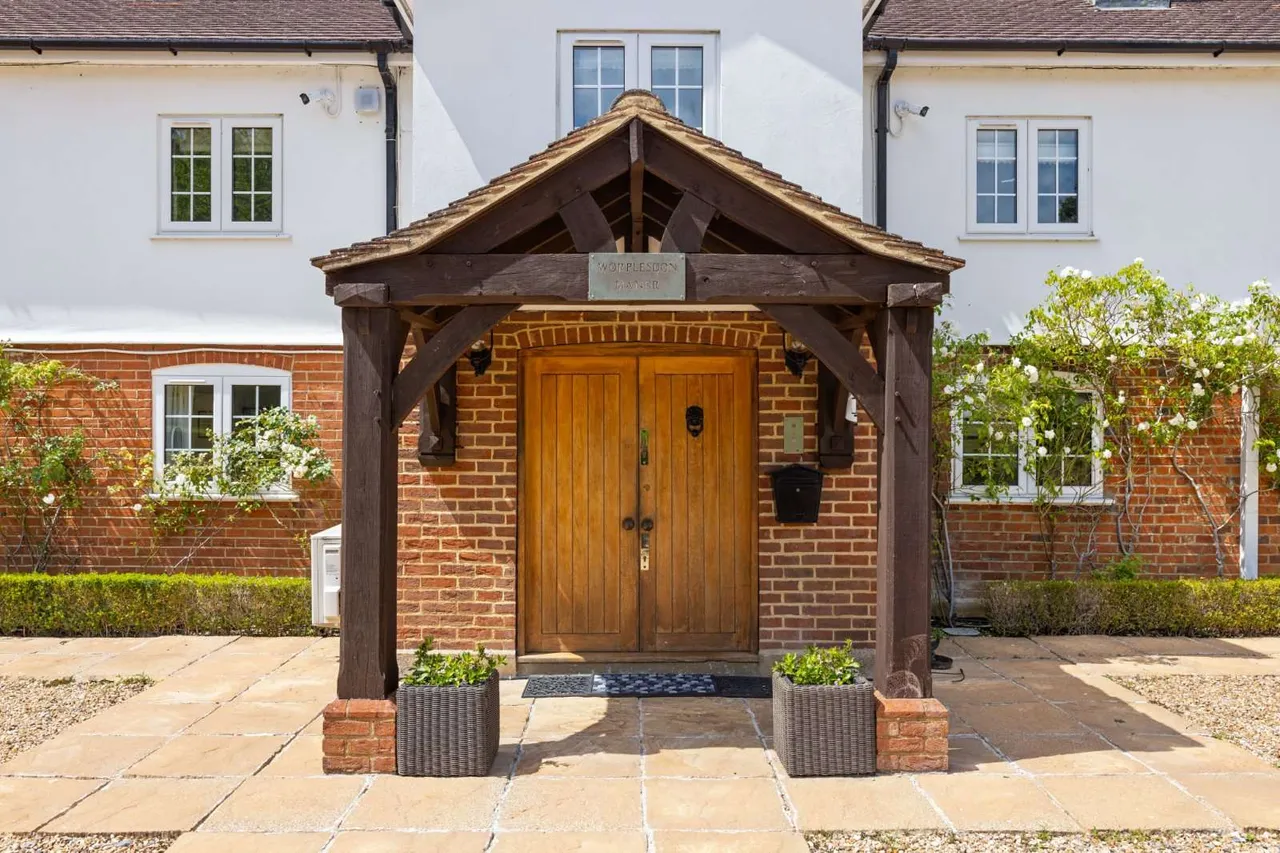 Goose Rye Road, Worplesdon, Guildford, GU3 3RJ, photo 4